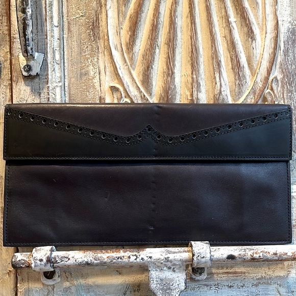 NWT MARNI Wingtip Leather Envelope Clutch RARE with Dustbag [2012 Collection] - Picture 1 of 8
